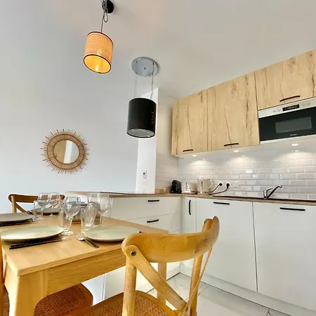 'cap Riviera' Proche Gare Et Centre Apartment *