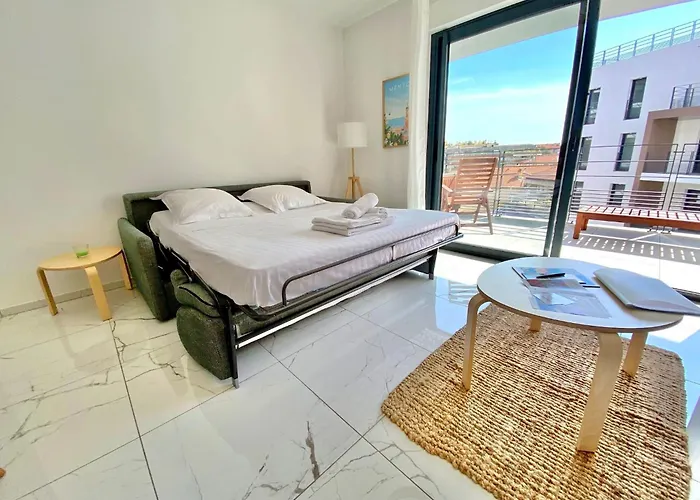 'cap Riviera' Proche Gare Et Centre 芒通